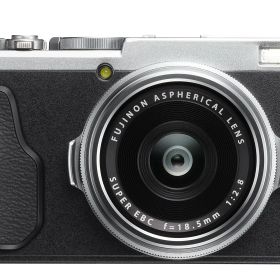 【中古】【非常に良い】富士フイルム デジタルカメラ X70 シルバー X70-S