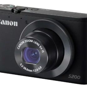 【中古】Canon デジタルカメラ PowerShot S200(ホワイト) F値2.0 広角24mm 光学5倍ズーム PSS200(WH)