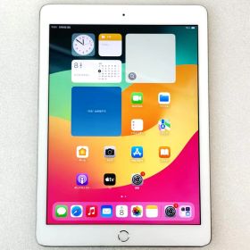【中古】 Apple iPad 第6世代 Wi-Fi シルバー 32GB / A1893 ★セール特価品★ MR7G2J/A CPUA10 / 2.3GHz メモリ2GB SSD32GB OSiOS 17