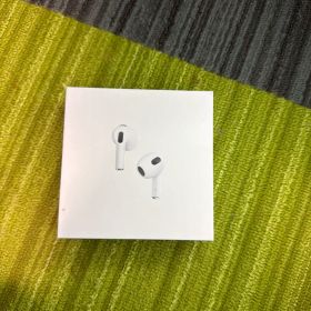 Apple AirPods 第3世代