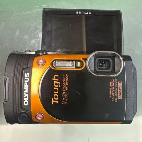 現状品 OLYMPUS STYLUS TG-860 Tough 本体