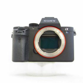 【中古】 (ソニー) SONY α7S II【中古カメラ デジタル一眼】 ランク：B