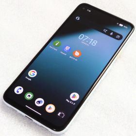Google Pixel 4a Android16 ベアリーブルー