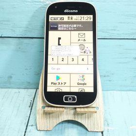 docomo F-03K ゴールド らくらくスマートフォン me 本体 白ロム SIMロック解除済み SIMフリー 662197