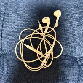 【純正】Apple EarPods（3.5mmヘッドフォンプラグ）