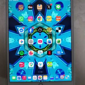 Apple iPad Air 第3世代 256GB Wi-Fi シルバー