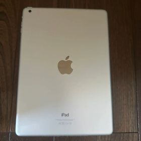 iPad Air Wi-Fiモデル 16GB [シルバー]
