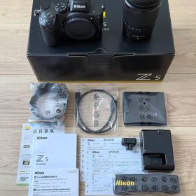【新品同様】Nikon Z5 24-200 レンズキット(ショット数8回)