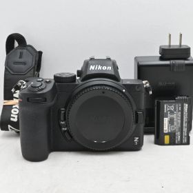 極上品★★★Nikon ミラーレス一眼カメラ Z5 ボディ ブラック