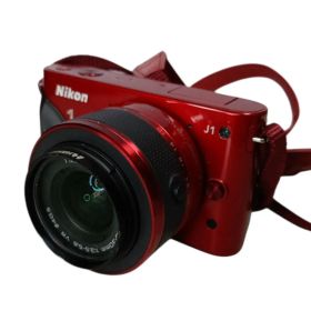 Nikon 1 J1 レッド 10-30mmレンズ付 動作確認済