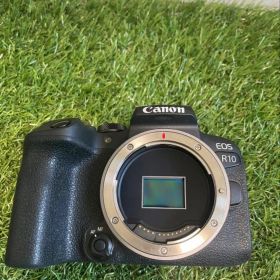 Canon EOS R10 ボディ