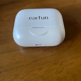 EarFun Air Pro 4+ ワイヤレスイヤホン 本体 ホワイト 本体のみ