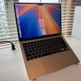 【美品】【バッテリー100％】MacBookAir M3 2024 スターライト