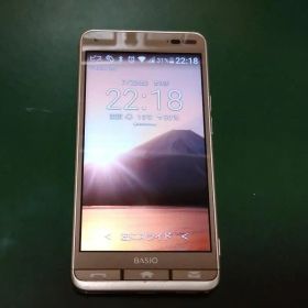 【SIMロック解除済】au BASIO KYV43 京セラ かんたんスマホ