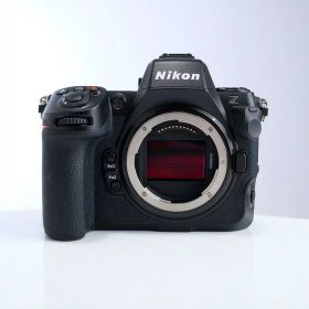 【中古】 (ニコン) Nikon Z 8 ボデイ【中古カメラ デジタル一眼】 ランク：B