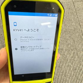 超美品 AU TORQUE G03 グリーン 本体白ロム
