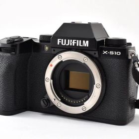 #3090 ★極上品★ FUJIFILM X-S10 ミラーレス一眼 ボディ