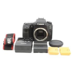 ショット数9,000回以下！■ほぼ新品■ CANON EOS 90D