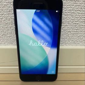 Apple iPhone SE 第2世代 ブラック 本体