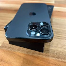 【良品】iPhone 15 pro max｜256GB バッテリー85%
