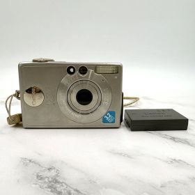 Canon IXY 320 デジカメ シルバー