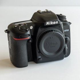 NIKON D7500 18-140 VR KIT