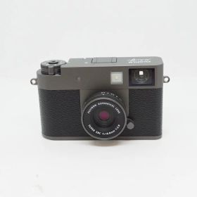 【中古】 (フジフイルム) FUJIFILM X-HF1-CS JP チャコールシルバー【中古カメラ コンパクトデジカメ】 ランク：AB