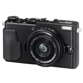 【中古】富士フイルム デジタルカメラ X70 ブラック X70-B