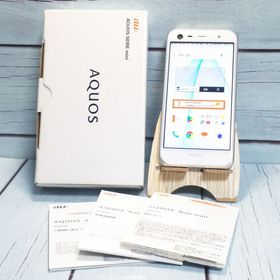 au AQUOS SERIE mini SHV38 ホワイト ほぼ新品 308