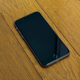 バッテリー最大容量100％ Apple iPhone6スペースグレイ 64GB