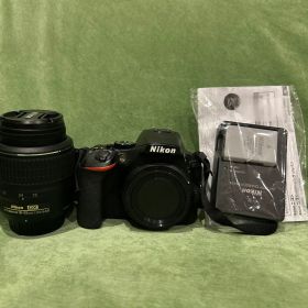 ニコン D5600 レンズキット 動作良好