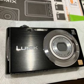 LUMIX DMC-FH5 16メガピクセル コンパクトデジタルカメラ