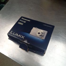 Panasonic デジカメ LUMIX DMC-FH5 超美品