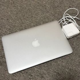 MacBook Air 11inch 2015 シルバー