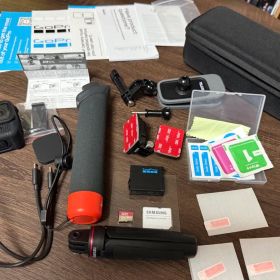 【大幅値下げ】GoProHERO13 Black 本体アクセサリーセット