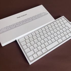 Apple magic keyboard A2450美品