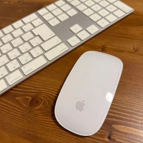 Apple Magic Keyboard & Magic Mouse セット