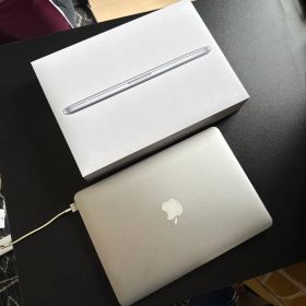 Apple MacBook Pro 13-inch Early 2015