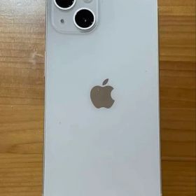 【美品】Apple iPhone 13 本体 ホワイト 8/1まで