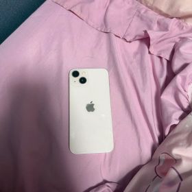 Apple iPhone 本体 13