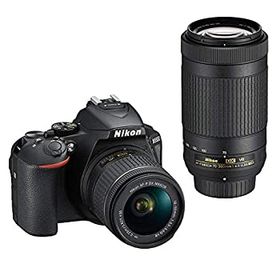【中古】【39shop】Nikon★デジタル一眼レフカメラ D5600 ダブルズームキット ブラック D5600WZBK（良い）