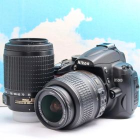 スマホに転送OK⭐️ニコン Nikon D5000 ⭐️自撮り可⭐️ダブルレンズ