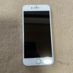 Apple iPhone 8 本体