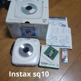 FUJIFILM instax SQUARE SQ10