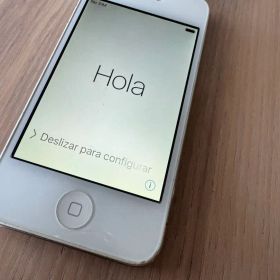 Apple iPhone 4S 本体 ホワイト 32G 箱あり