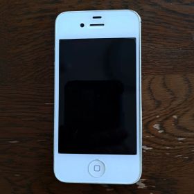 Apple iPhone 4S ホワイト 本体