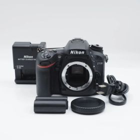 ショット数15,913回 Nikon ニコン D7100 ボディ デジタル一眼レフ 極上品 #3227