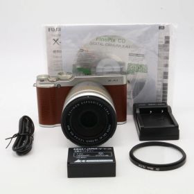 FUJIFILM ミラーレス一眼 X-A1 ズームレンズキット ブラウン F X-A1BW/1650KIT
