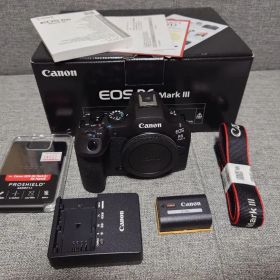 Canon EOS R6 Mark III 本体