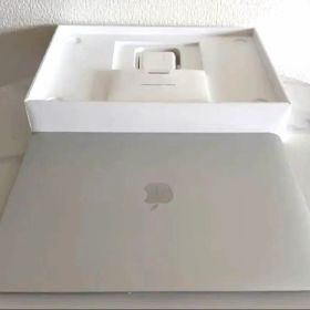 Apple MacBook Air M1 8GB/256GB 本体